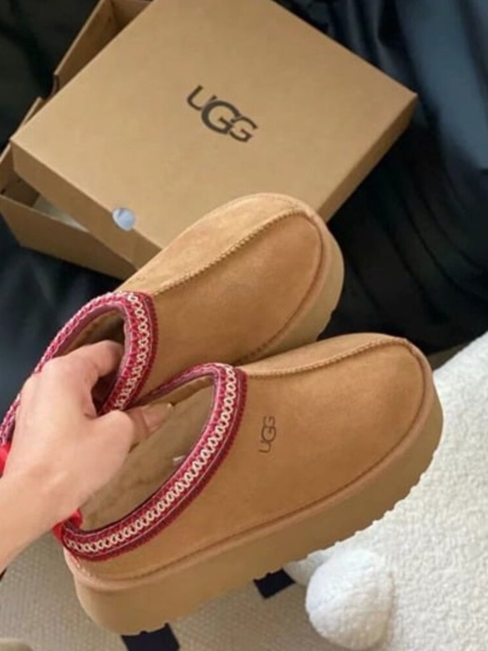 UGG tazz platform slipper chestnut
